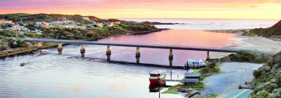 Arthur River bridge (cr: Our Tasmania)