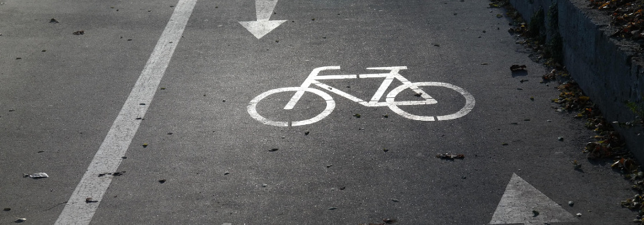 Bike path (cr: Pixabay - Hans)