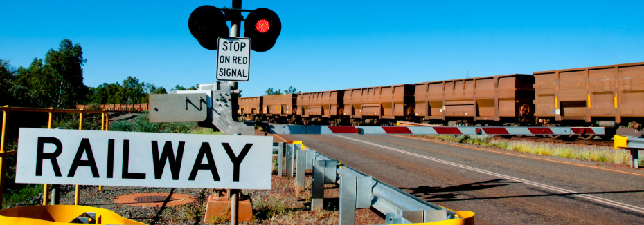 Railway crossing in the Pilabara (cr: Adobe stock photos)